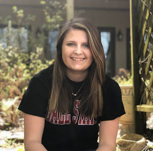 Meet your Posher, Abbie